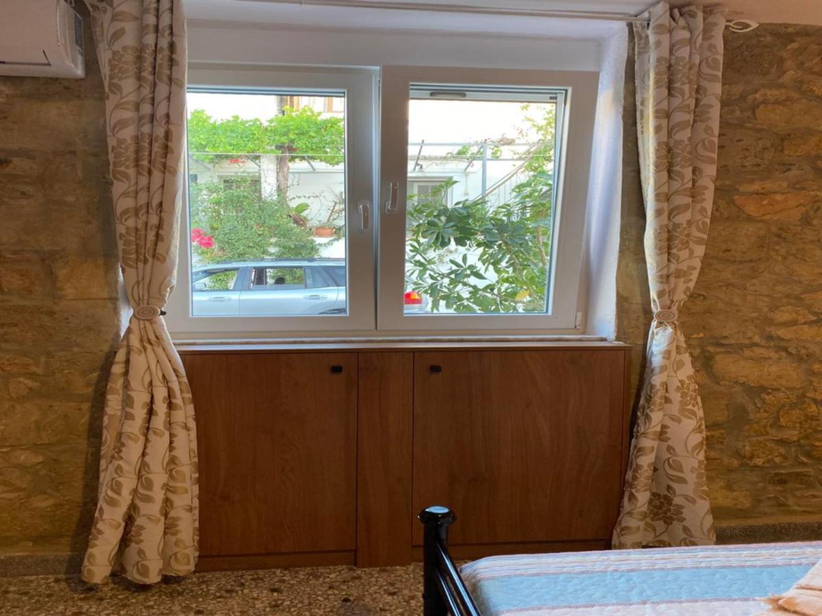 Artemis House Apartment Agios Nikolaos  Ngoại thất bức ảnh